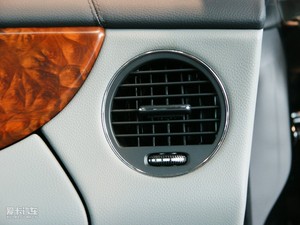 2009��AMG CLS 63 �п؅^