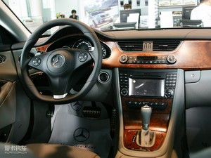 2009��AMG CLS 63 �п؅^