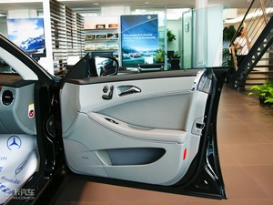 2009��AMG CLS 63 ���g����