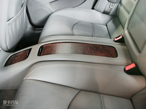 2009��AMG CLS 63 ���g����