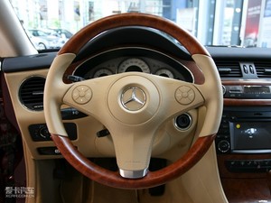 2009款CLS 300 方向盘