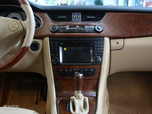 2009款CLS 300 中控台