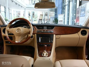 2009款CLS 300 内饰全景