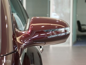 2009款CLS 300 后视镜