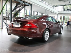 2009款CLS 300 左后45度