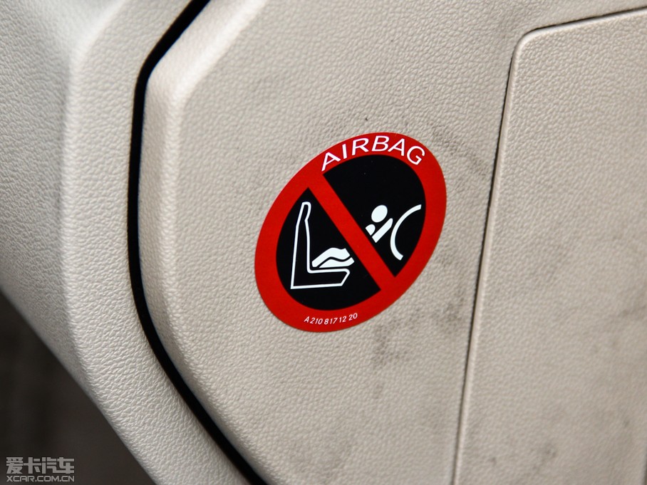 2014YR R 320 4MATIC̄