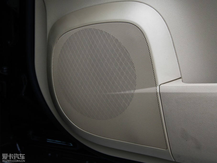 2014YR R 320 4MATIC̄(w)