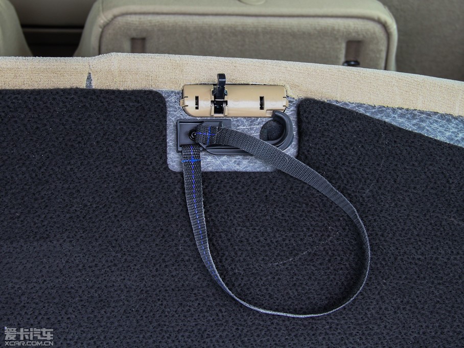 2014YR R 320 4MATIC̄