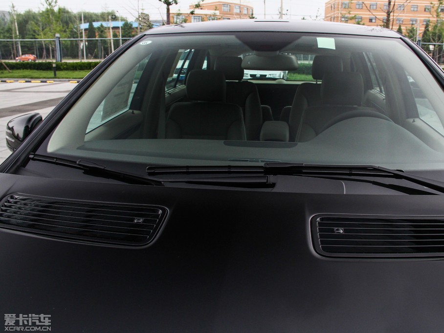 2014YR R 320 4MATIC̄