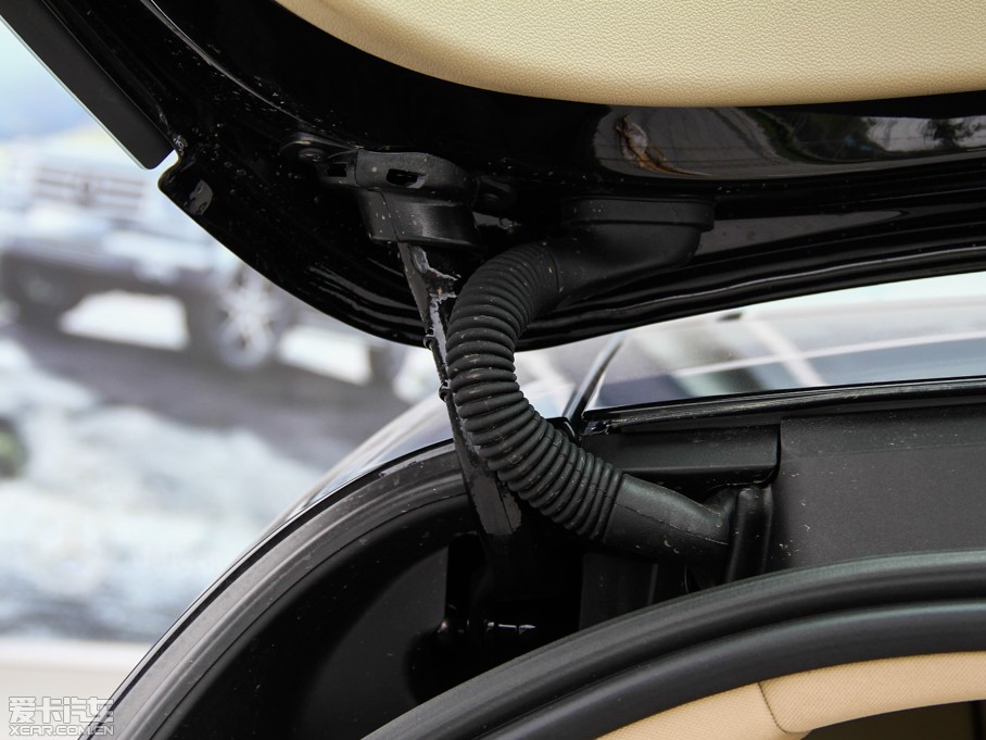 2014YR R 320 4MATIC̄