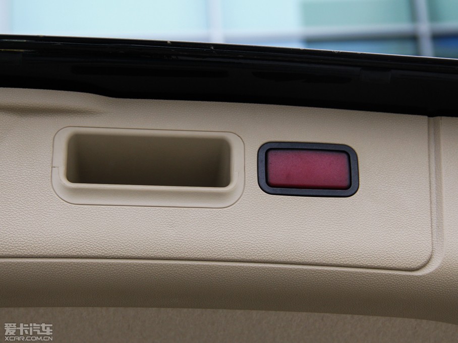 2014YR R 320 4MATIC̄