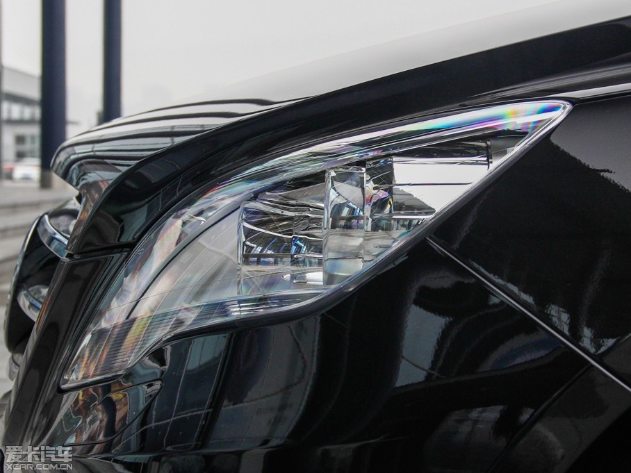 2014YR R 320 4MATIC̄