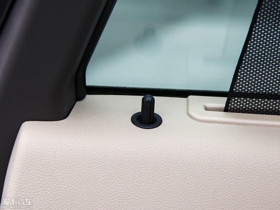 2014YR R 320 4MATIC̄