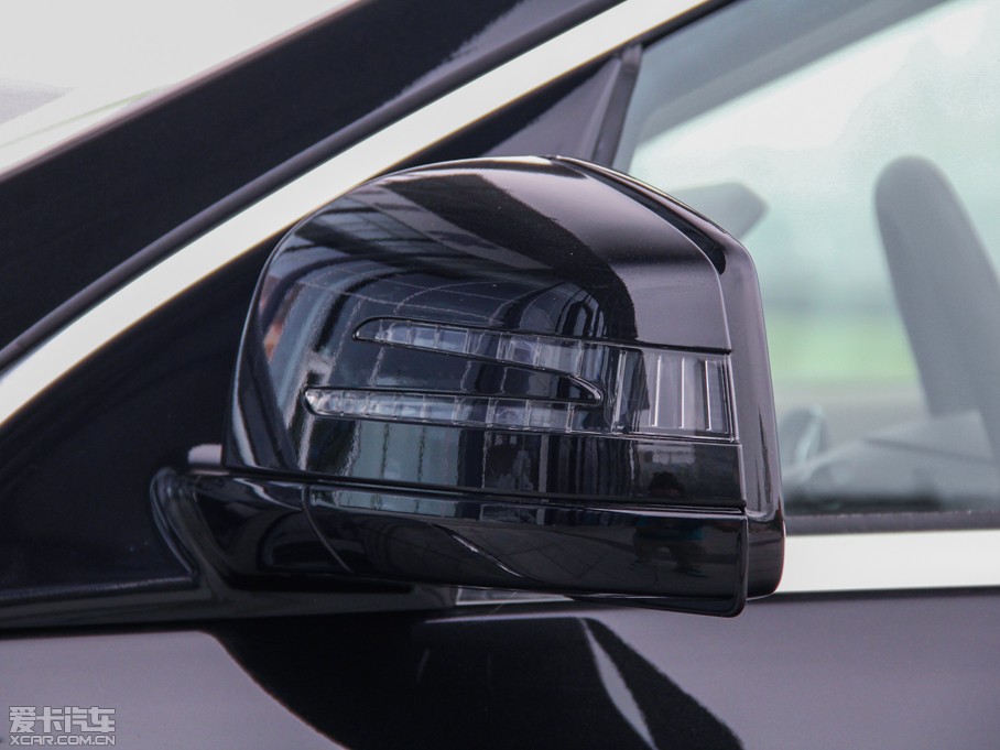 2014YR R 320 4MATIC̄