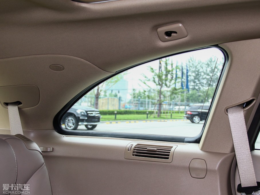 2014YR R 320 4MATIC̄