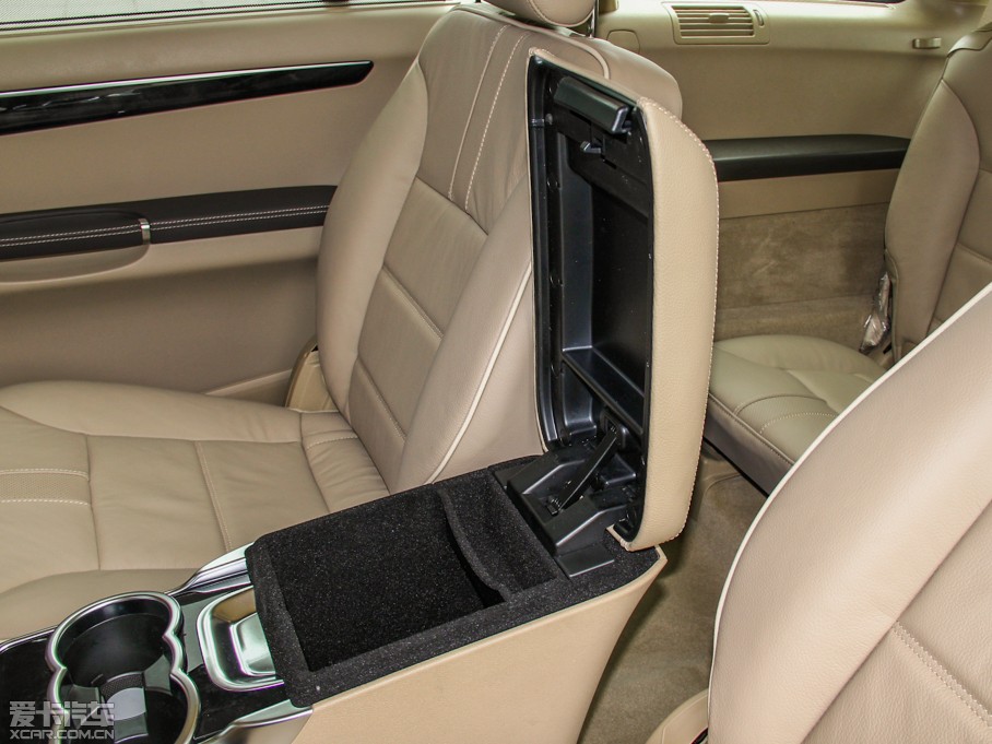 2014YR R 320 4MATIC̄