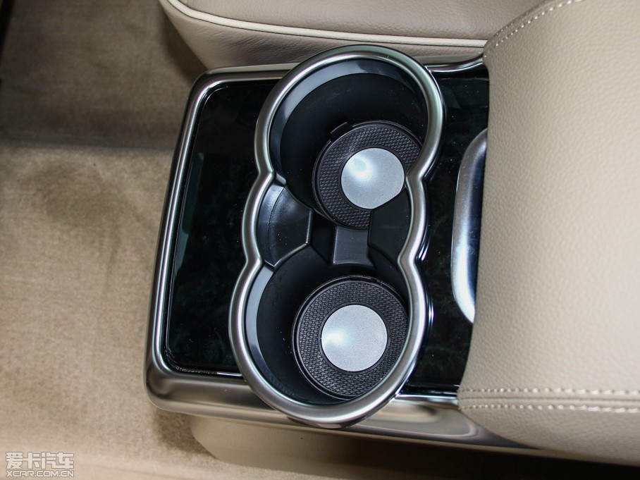 2014YR R 320 4MATIC̄