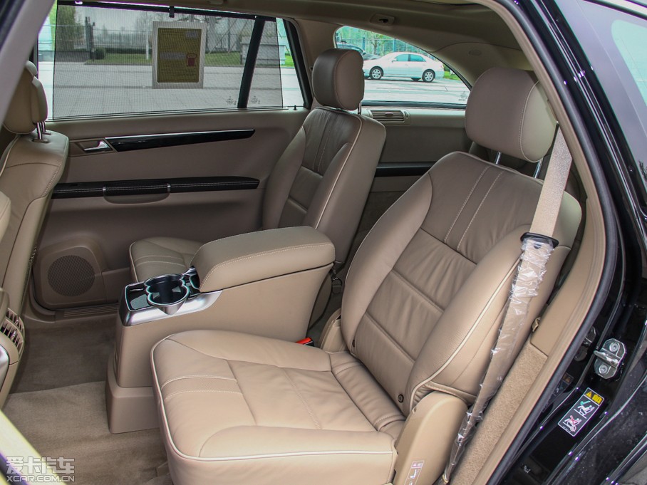 2014YR R 320 4MATIC̄