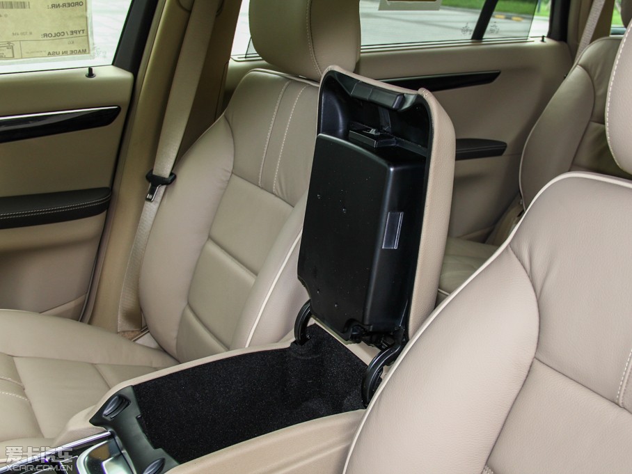 2014YR R 320 4MATIC̄