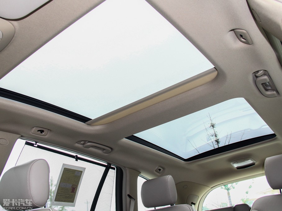 2014YR(j) R 320 4MATIC̄(w)