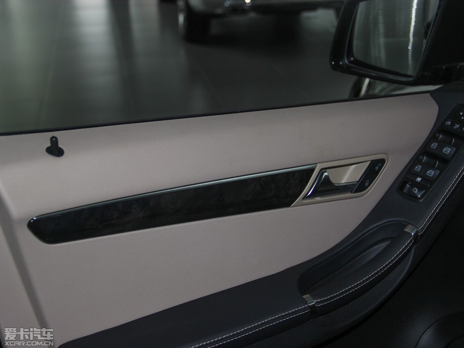 2014YR R 320 4MATICA