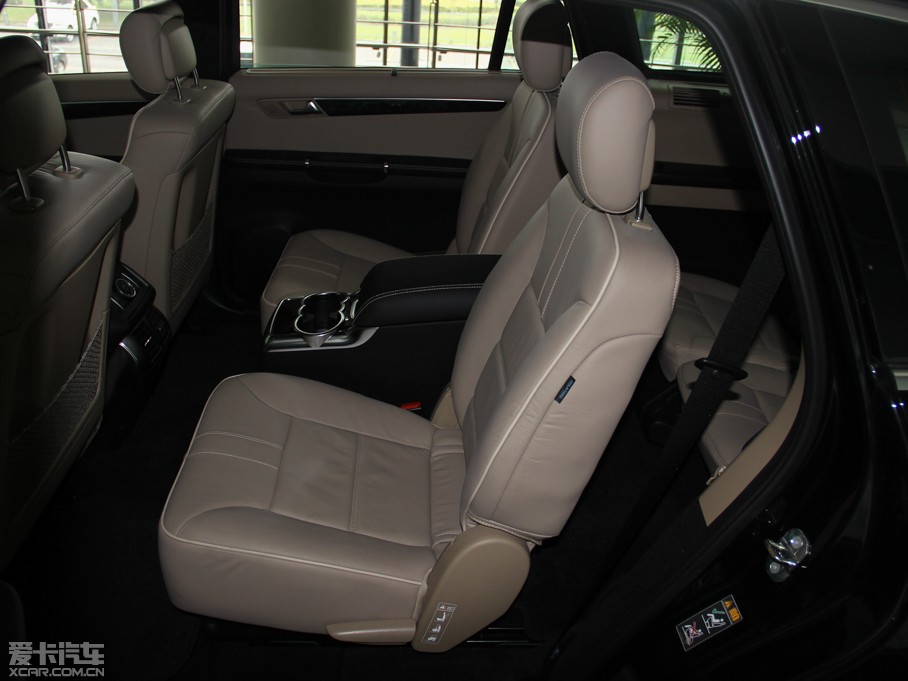 2014YR R 320 4MATICA