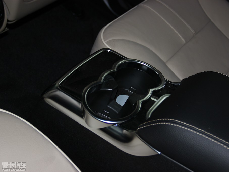 2014YR R 320 4MATICA