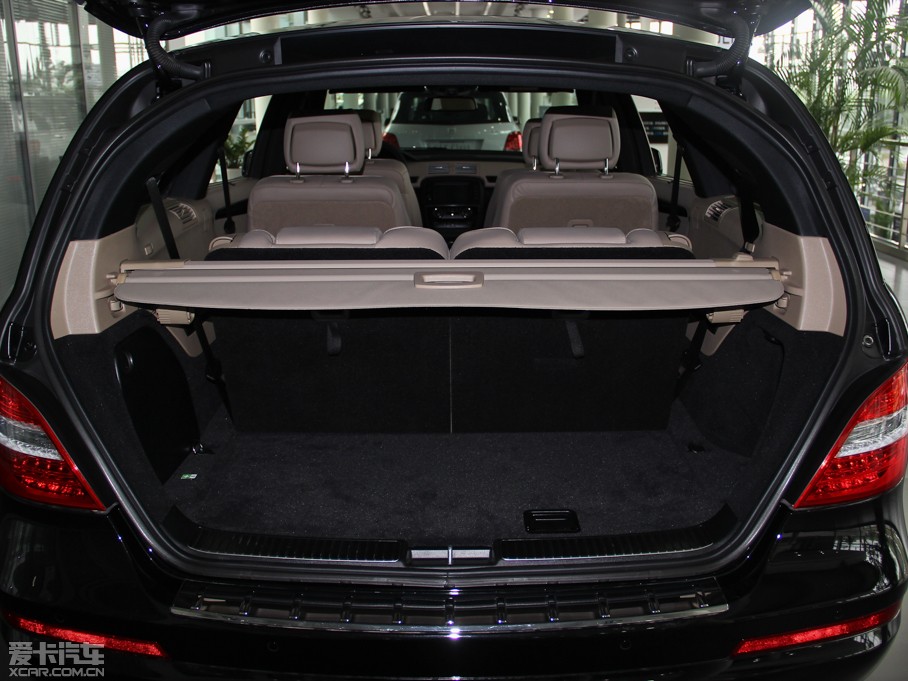 2014YR(j) R 320 4MATICA