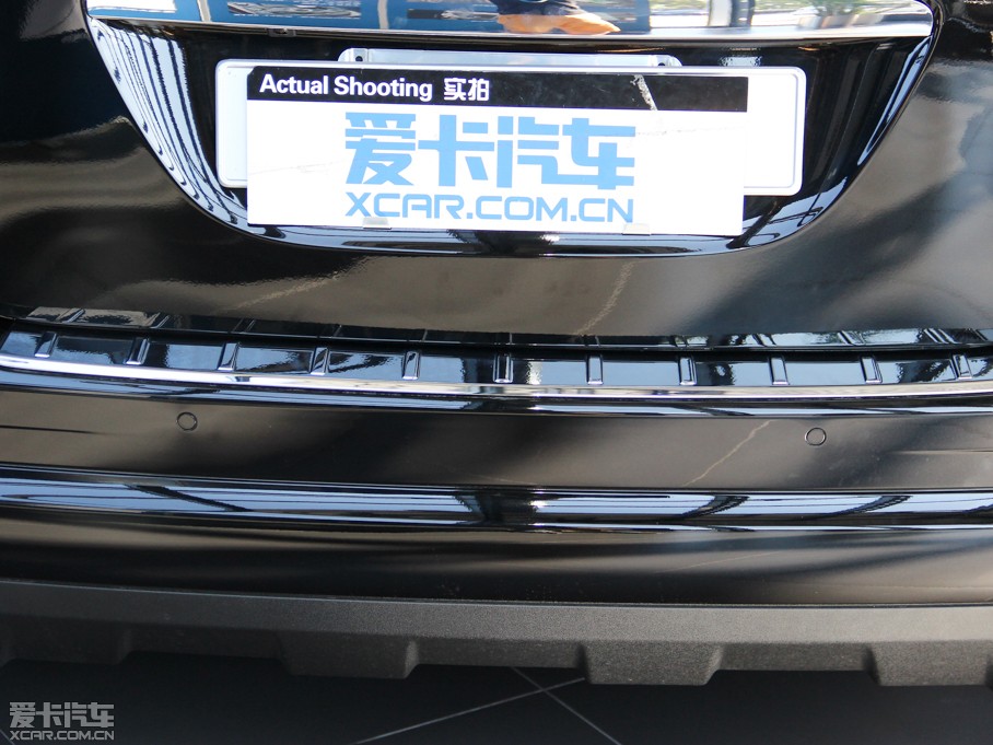 2014YR(j) R 400 4MATIC̄(w)