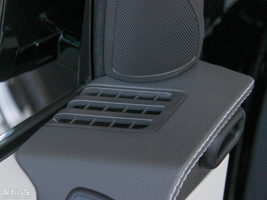 2014YR R 400 4MATIC̄