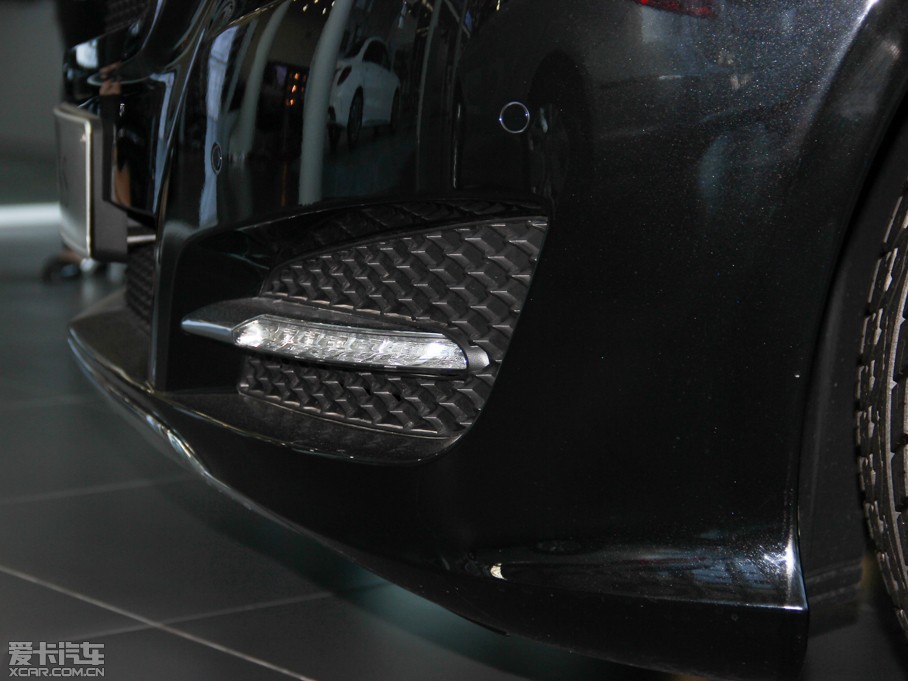 2014YR R 400 4MATIC̄