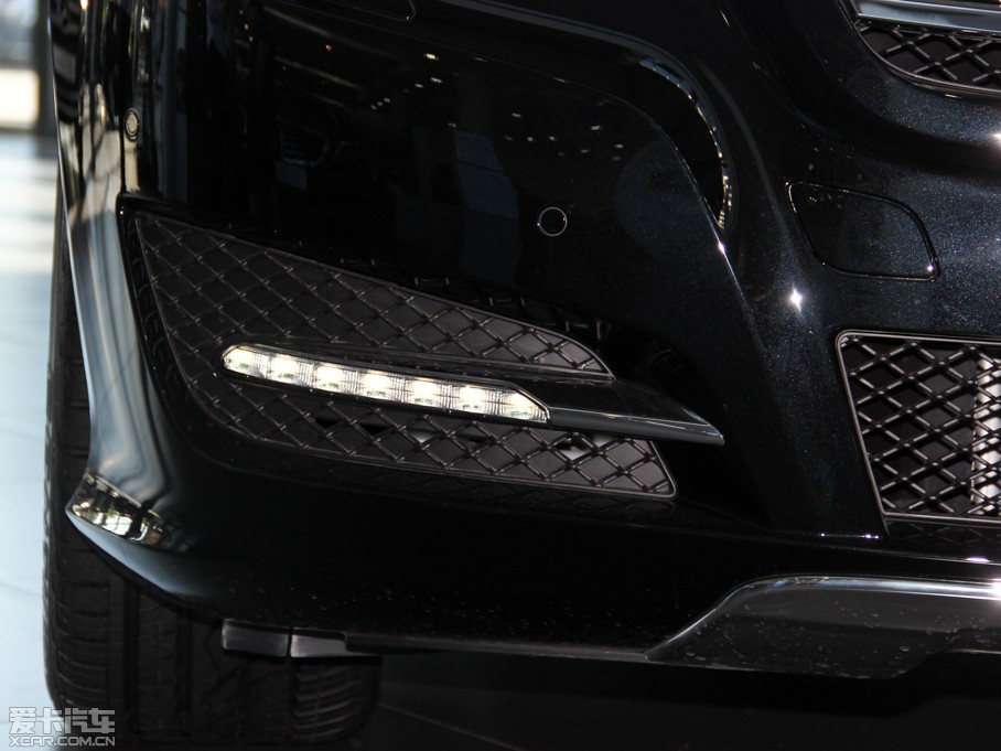 2014YR R 400 4MATIC̄