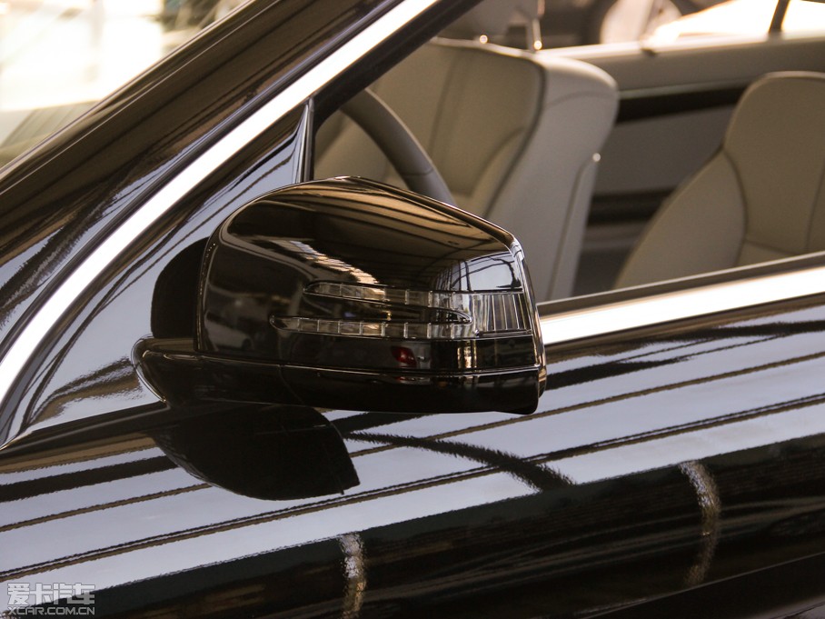 2014YR R 400 4MATIC̄(w)