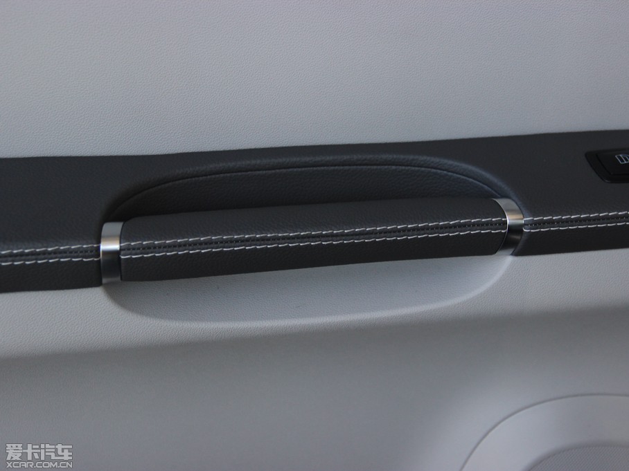 2014YR R 400 4MATIC̄(w)