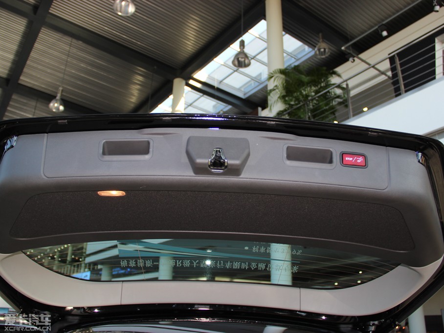 2014YR R 400 4MATIC̄