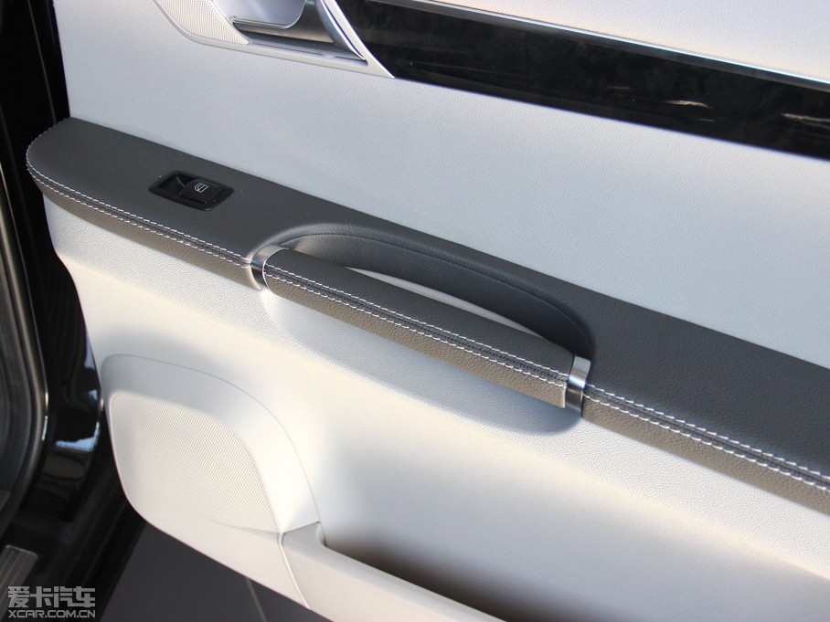 2014YR R 400 4MATIC̄