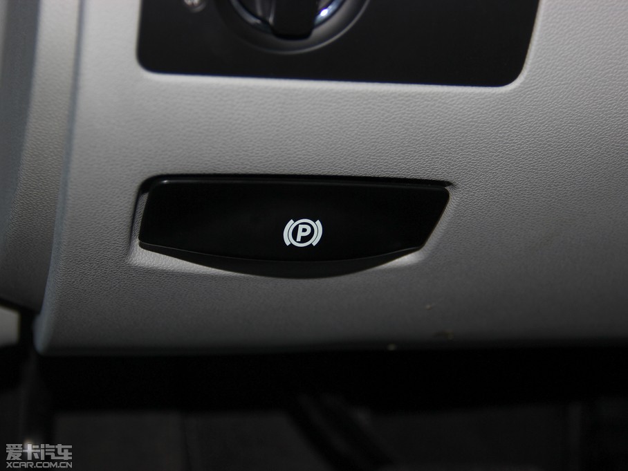 2014YR R 400 4MATIC̄