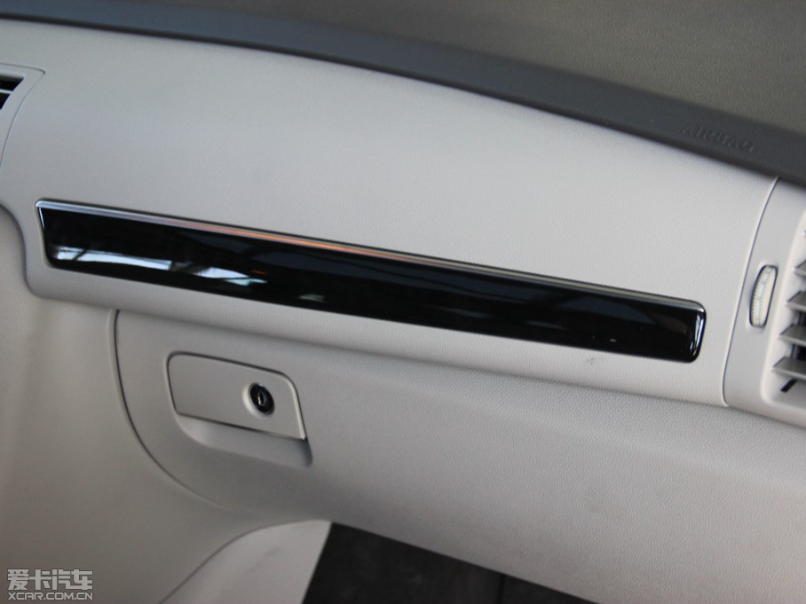 2014YR R 400 4MATIC̄