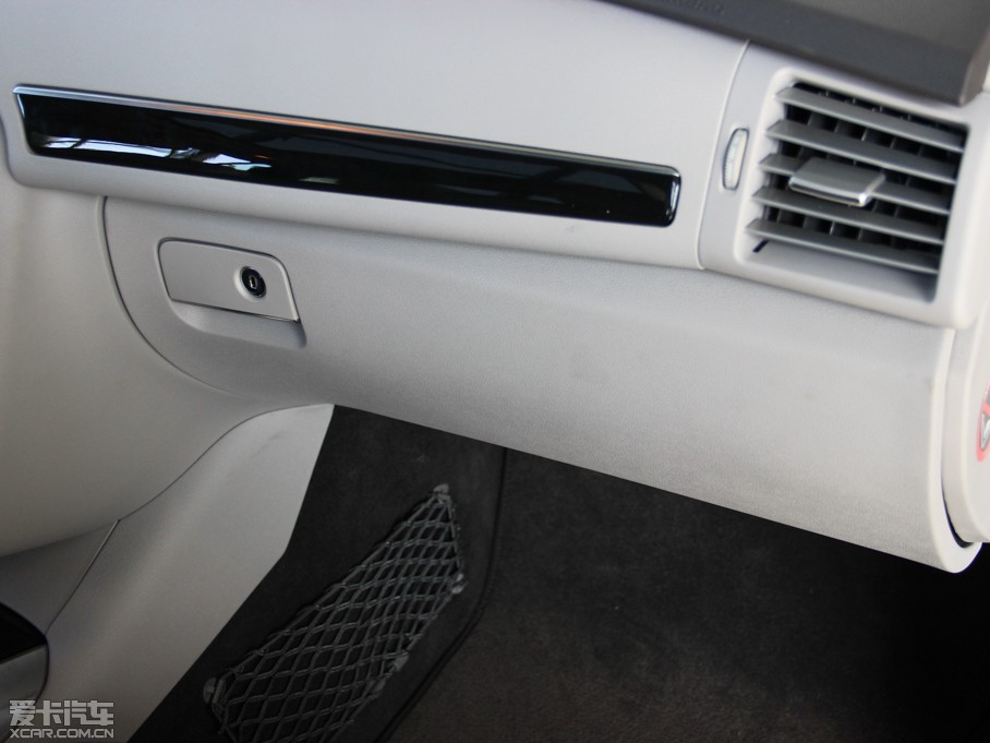 2014YR R 400 4MATIC̄