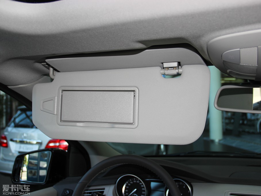 2014YR R 400 4MATIC̄