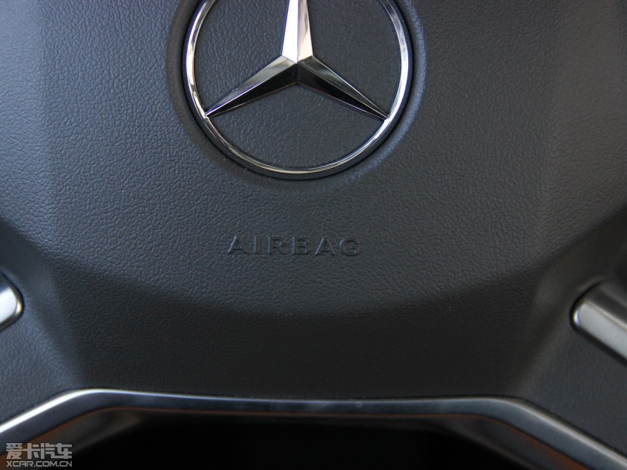 2014YR R 400 4MATIC̄