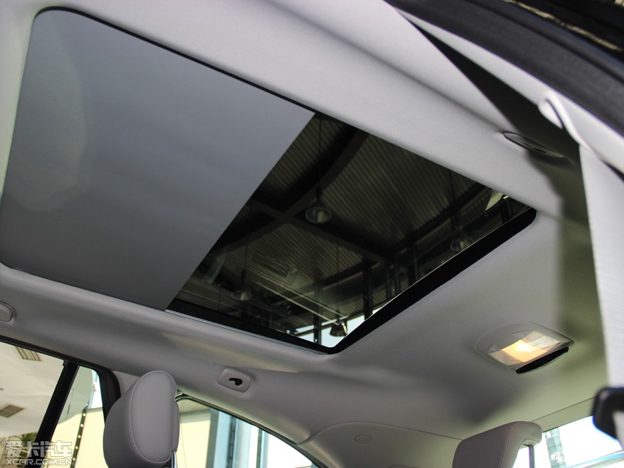 2014YR R 400 4MATIC̄