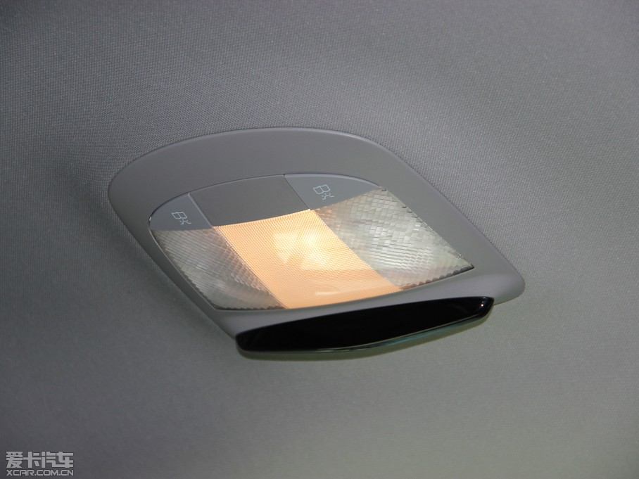 2014YR R 400 4MATIC̄