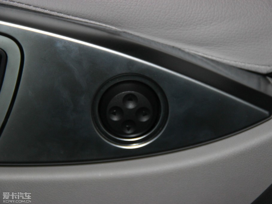 2014YR R 400 4MATICA