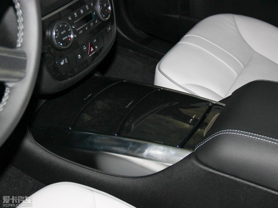 2014YR R 400 4MATICA