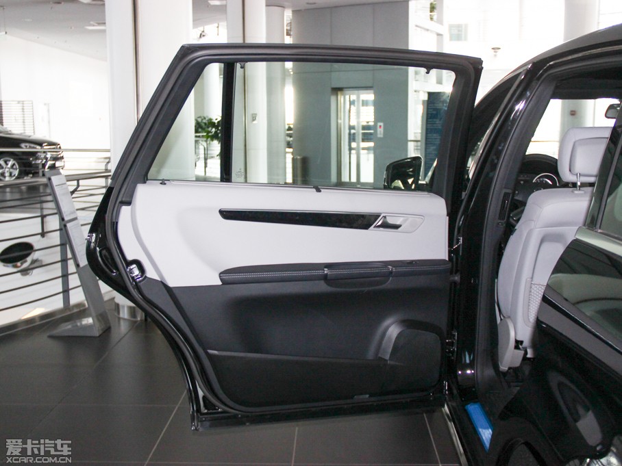 2014YR R 400 4MATICA