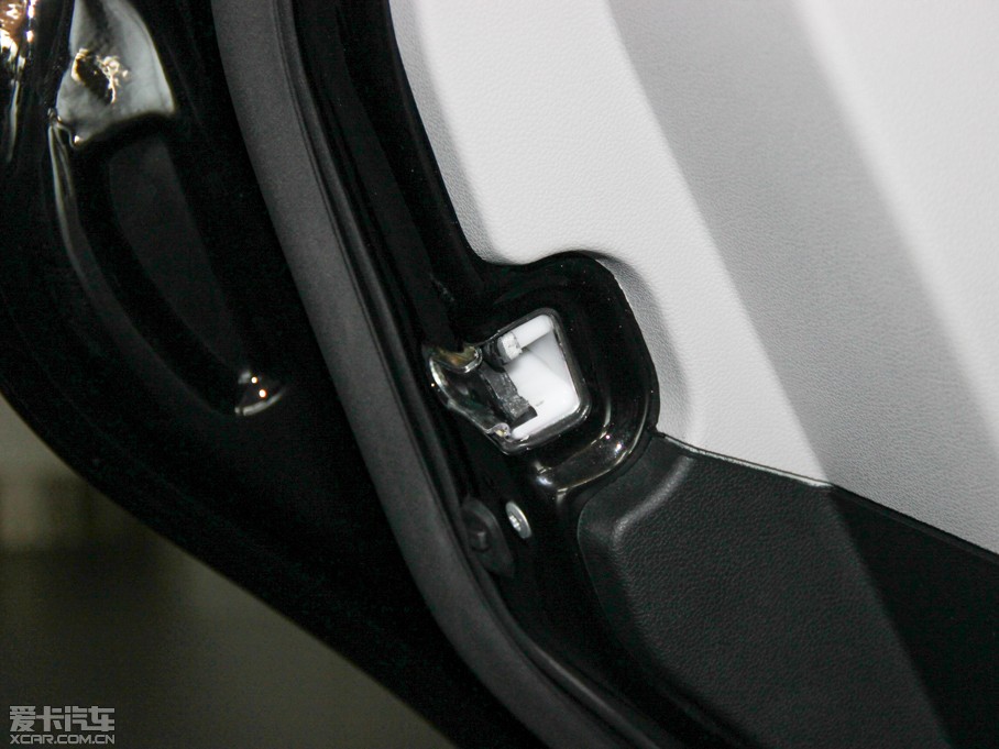 2014YR R 400 4MATICA