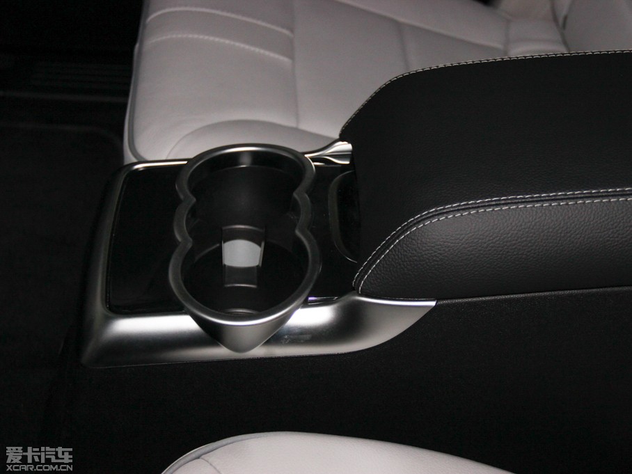 2014YR R 400 4MATICA