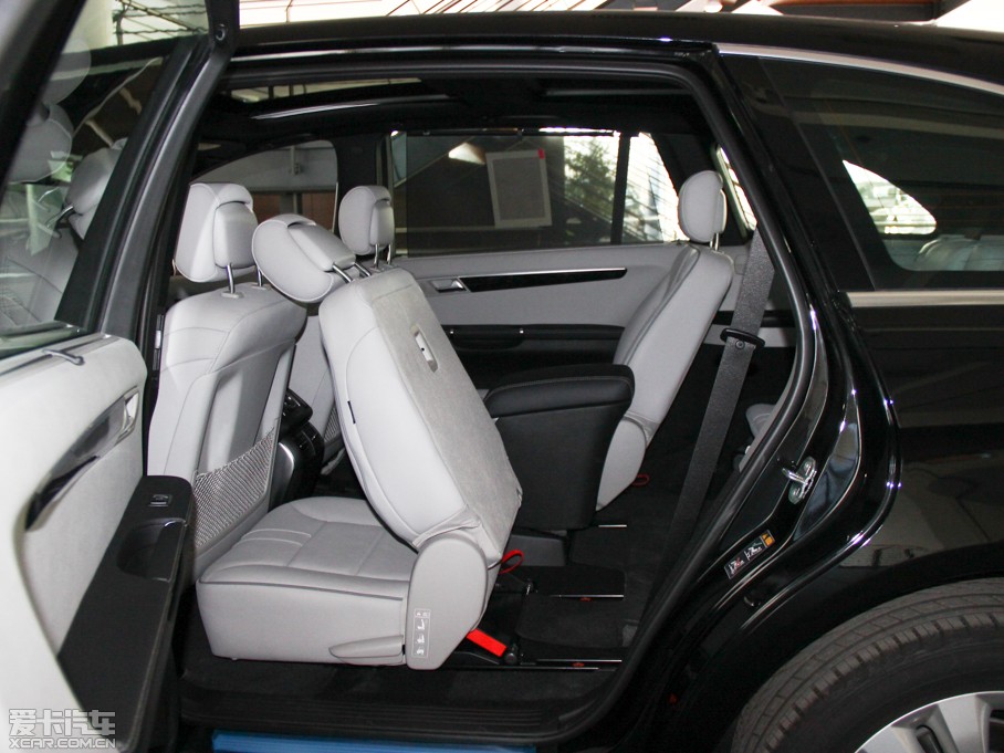 2014YR R 400 4MATICA