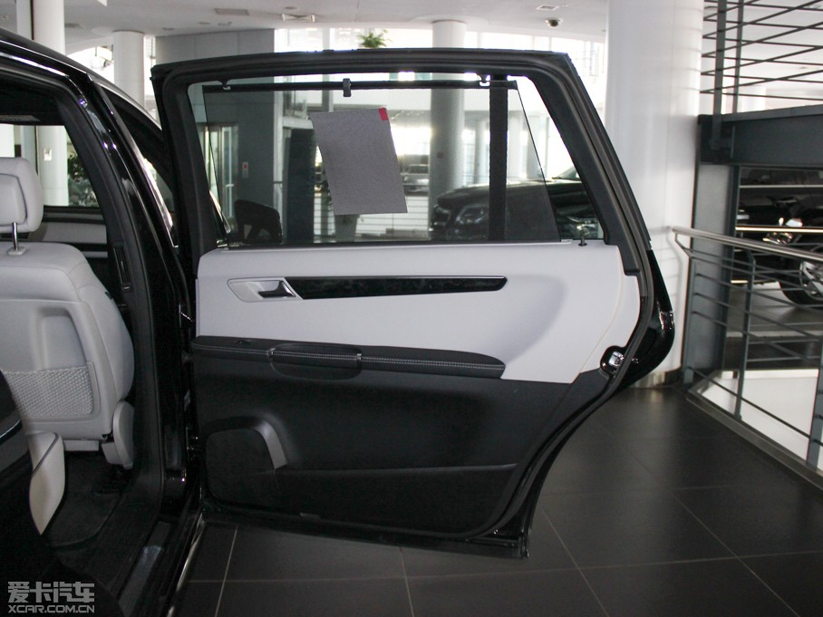 2014YR R 400 4MATICA